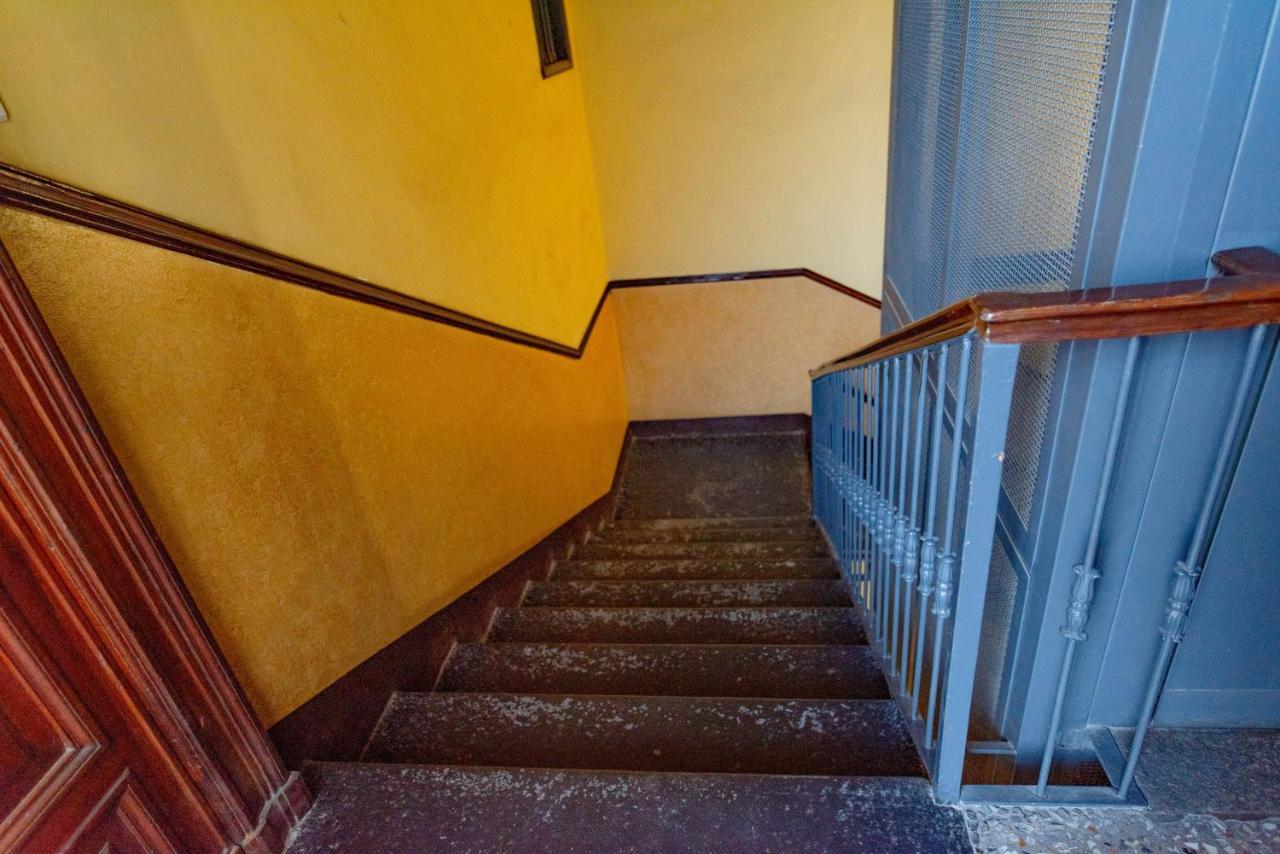 Nella Casa Del Pittore Turin Exteriör bild